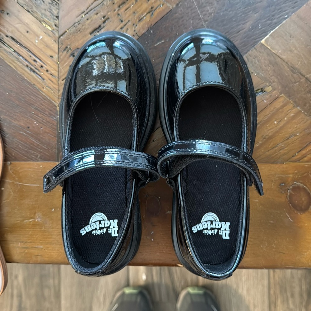Black patent leather Mary Jane never worn size 12
